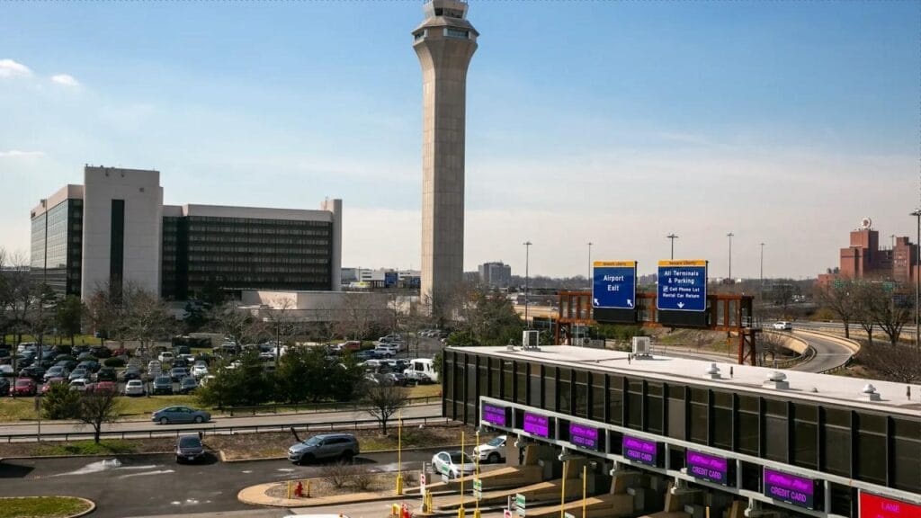 Newark Airport's Air Traffic Control Issues Highlight National Infrastructure Challenges 1 Newark Airport's Air Traffic Control Issues Highlight
