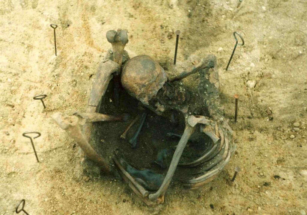 Ancient Polish Dig Uncovers Jewelry and Weapons Made From Metal Believed to Be Extraterrestrial 2 Ancient Polish Dig