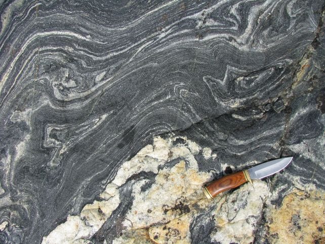 Canada’s 4-Billion-Year-Old Rocks May Be the Oldest Ever Found on Earth 2 Canada’s Old Rocks