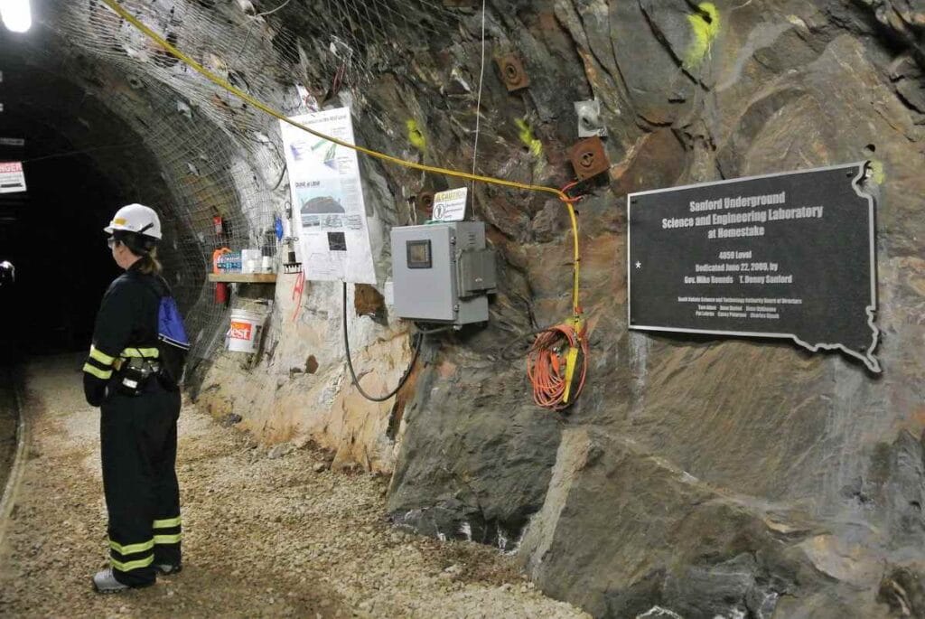 Underground ‘Metal Superhighways’ Found by Scientists Could Revolutionize Electronics and Energy Transport 2 Metal Superhighways