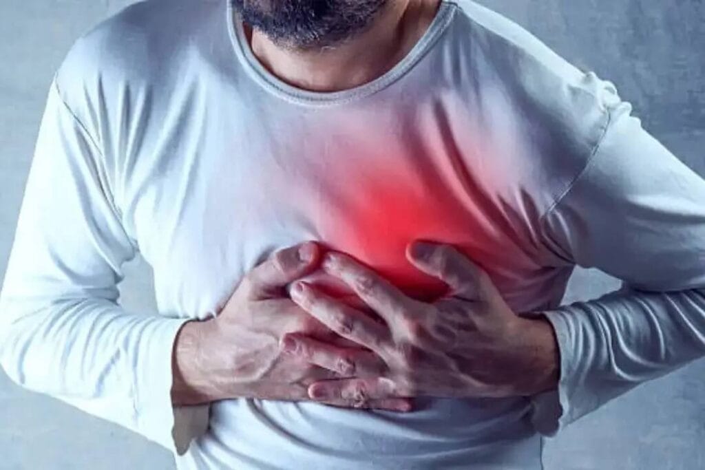 Regular Marijuana Use May Pose Heart Health Risks Suggests New Study Highlighting Long-Term Concerns 2 Regular Marijuana Heart Health Risks
