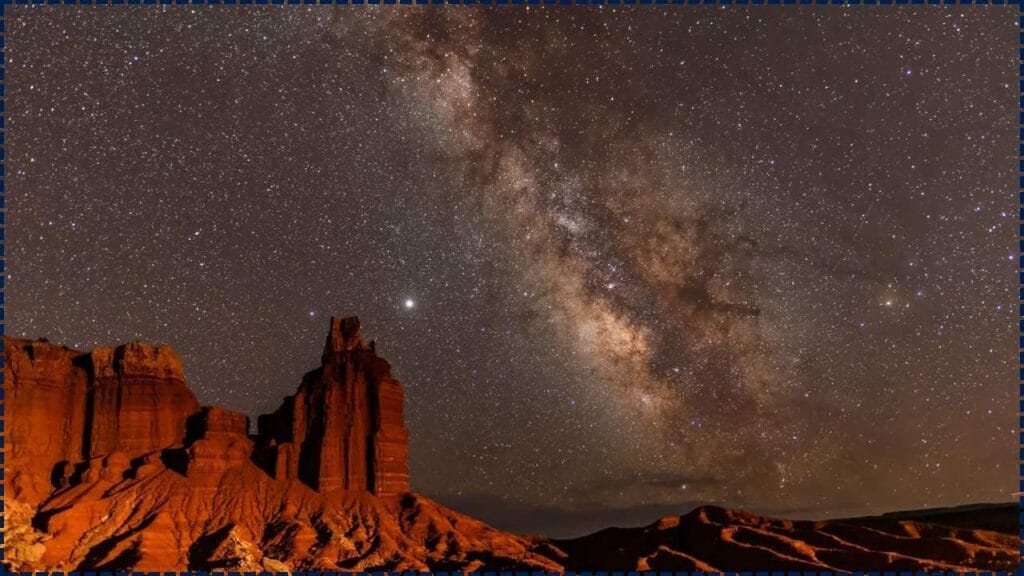 Look Up – The Galactic Core Will Soon Be Visible to the Naked Eye Across the U.S. 1 The Galactic Core Will Soon Be Visible to the Naked Eye