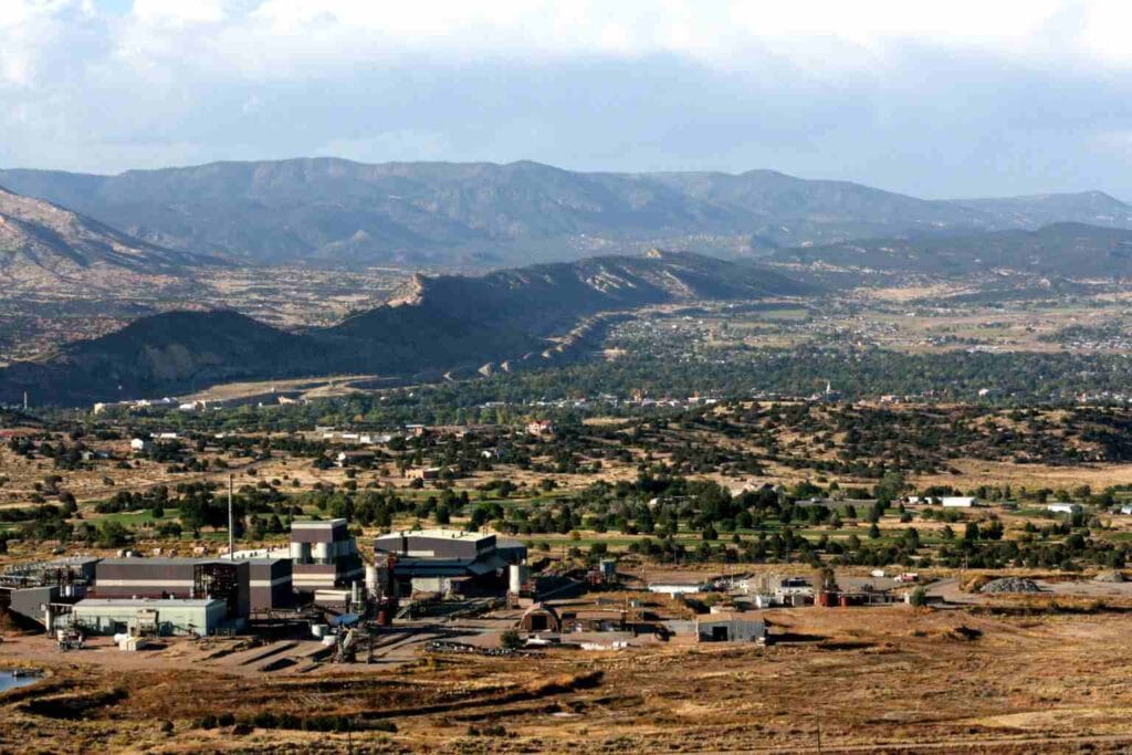 Dangerous Levels of Uranium Found in Colorado Reservoir – Officials Warn Residents to Stay Alert 2 Uranium Found in Colorado