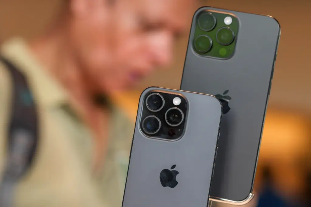 Apple Finally Ends One of iPhone’s Most Hated Features With iOS 26 Update 2 iPhone’s Most Hated Features