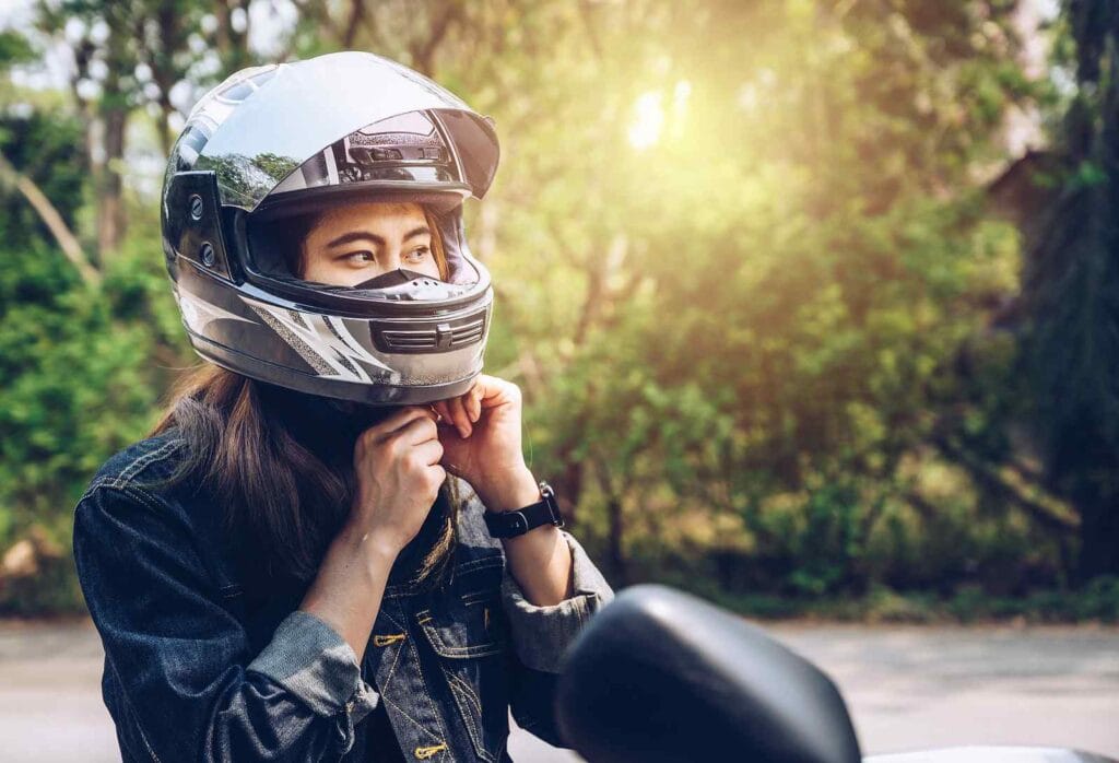 Helmet Recall Issued Over Serious Head Injury Risk—Here’s the Brand Involved 2 Helmet Recall