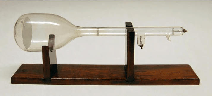 Metal Tubes Found in 1897 May Be the World’s Oldest Known Drinking Straws 2 Metal Tubes