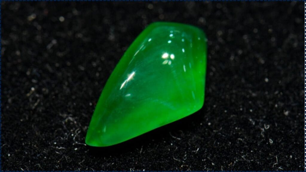 Jadeite: The Ultra-Rare Earth Mineral Worth More Than Diamonds 1 The Ultra-Rare Earth Mineral Worth