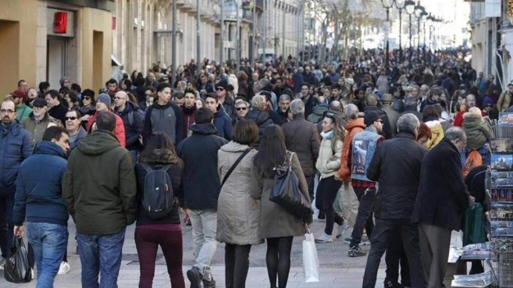 España crece gracias a los migrantes: check cómo los extranjeros explican el 80% del crecimiento económico 1 España crece gracias a los migrantes