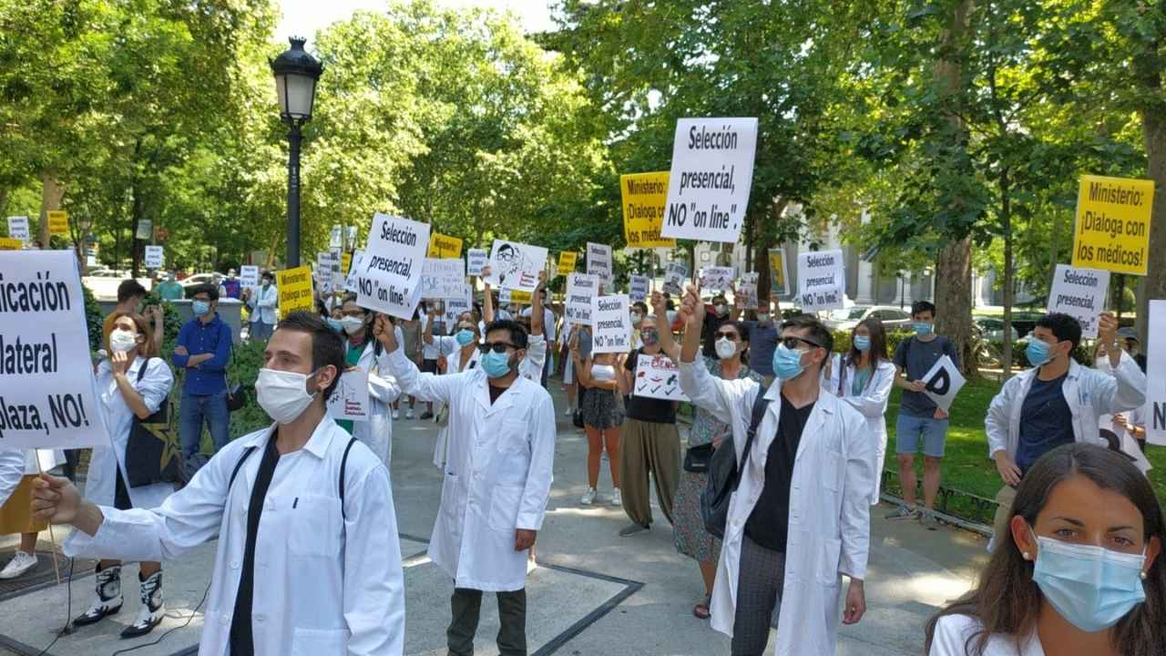 Huelga Médica Suspendida en el Último Minuto