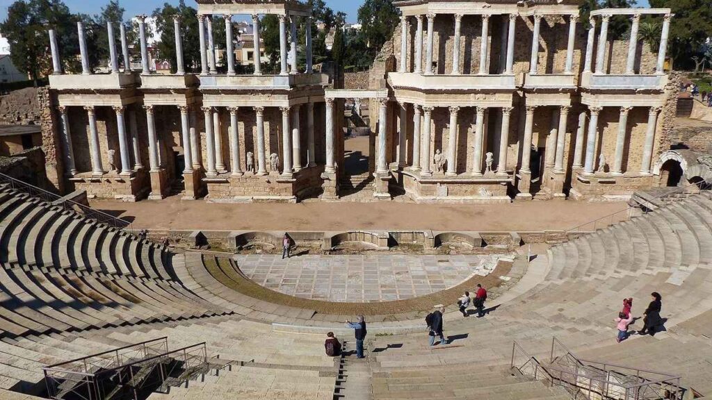 Mérida se convierte en Roma por unos días: desfiles, gladiadores y más en este evento único 1 Mérida se convierte en Roma por unos días