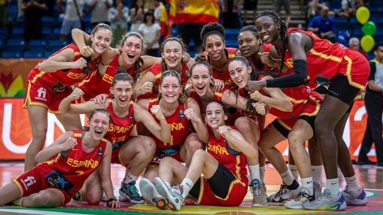 Awa Fam Brilla y Clasifica a España