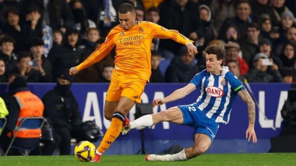 El Regreso de Carlos Romero al Espanyol: Una Decisión de Continuidad y Seguridad 1 El Regreso de Carlos Romero al Espanyol