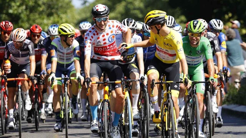 Jonathan Milan Gana al Sprint la Segunda Etapa del Critérium del Dauphiné 1 Jonathan Milan Gana al Sprint la Segunda Etapa