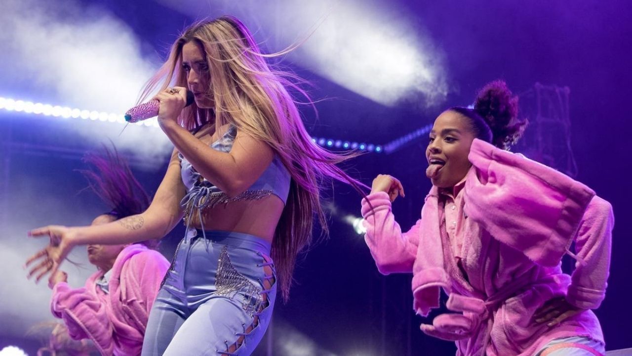 Lola Índigo Deslumbra en Madrid con un Concierto Monumental