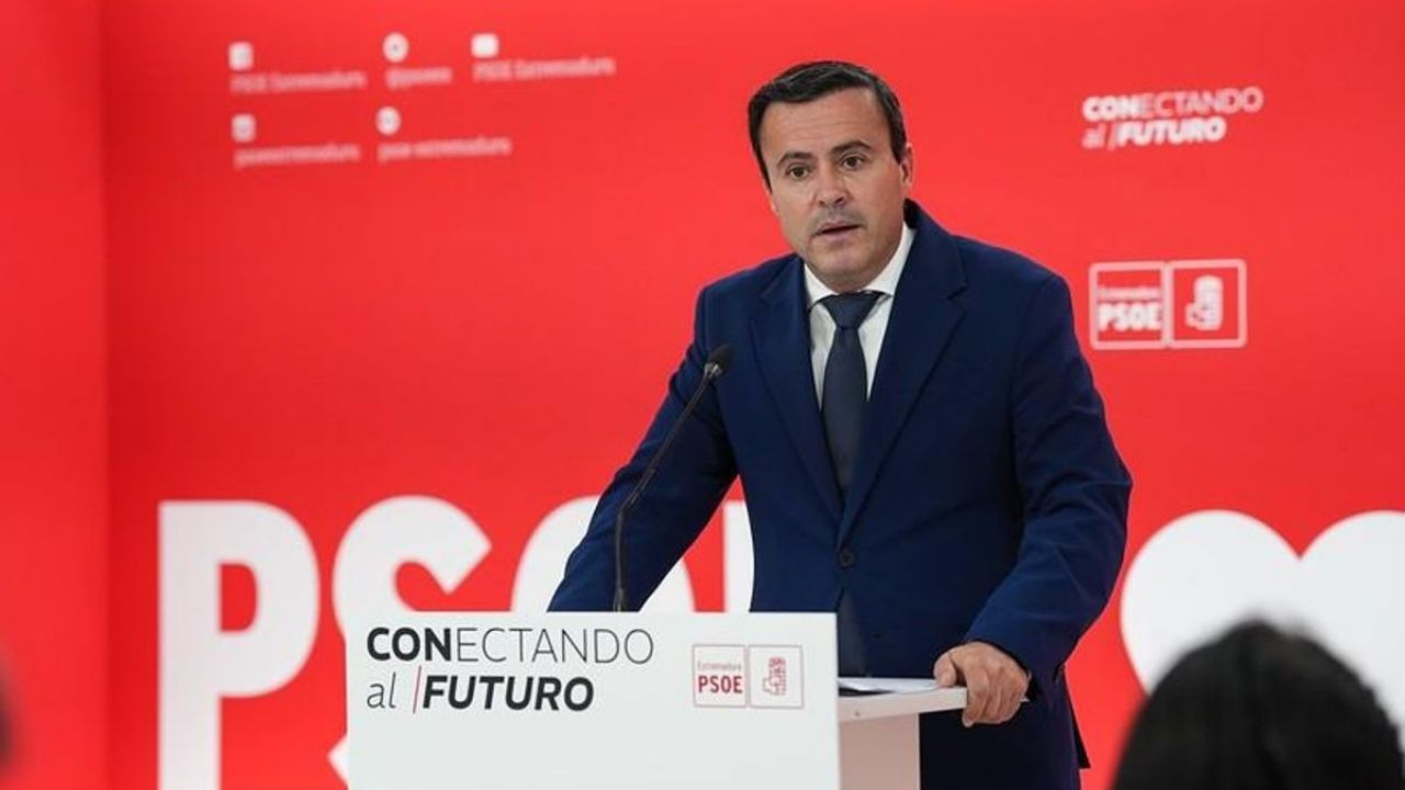 El PSOE da un 'suspenso importante' a la Junta