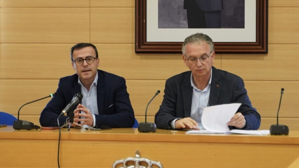 La Junta Apoya las Actuaciones de los Ayuntamientos en la Fusión de Don Benito y Villanueva 1 La Junta Apoya las Actuaciones de los Ayuntamientos